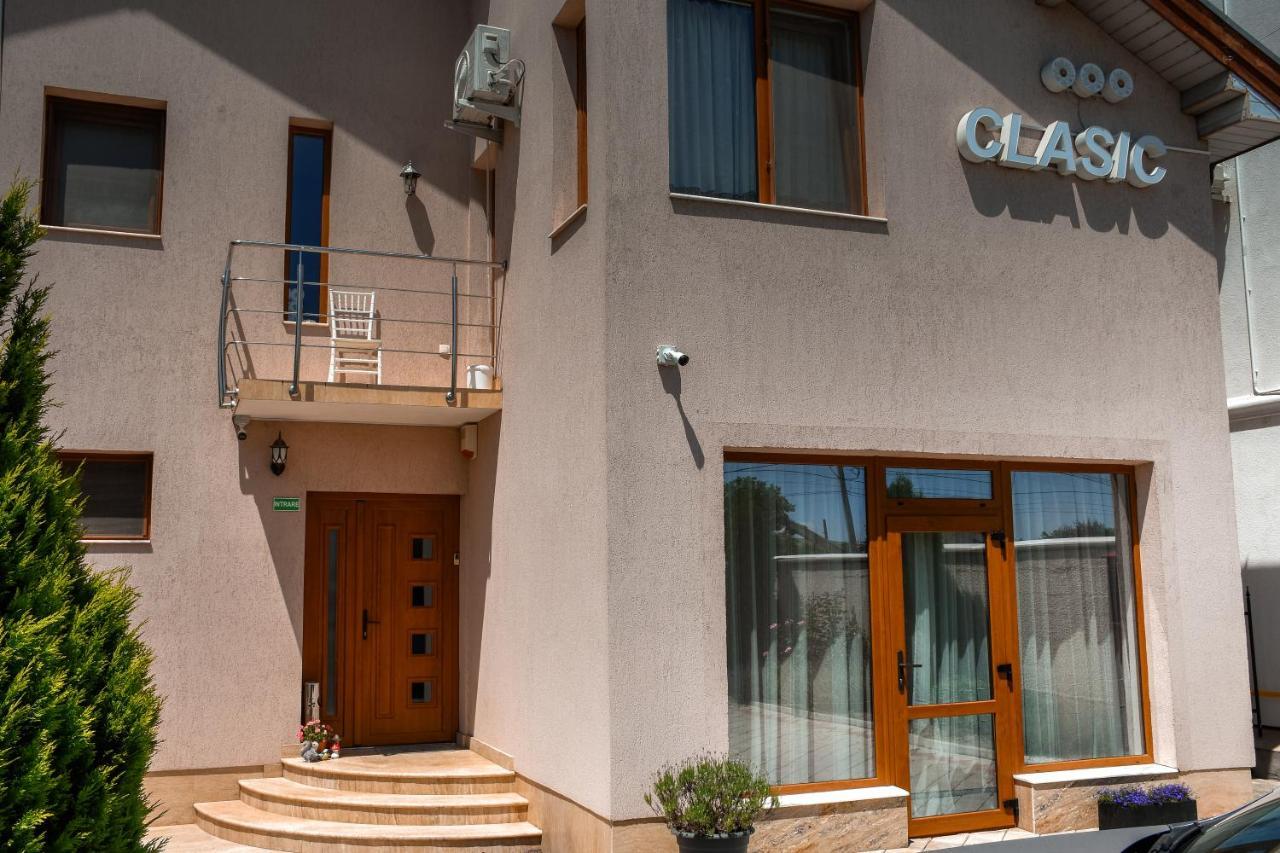 Pensiunea Clasic Hunedoara Pestisu Mare Εξωτερικό φωτογραφία